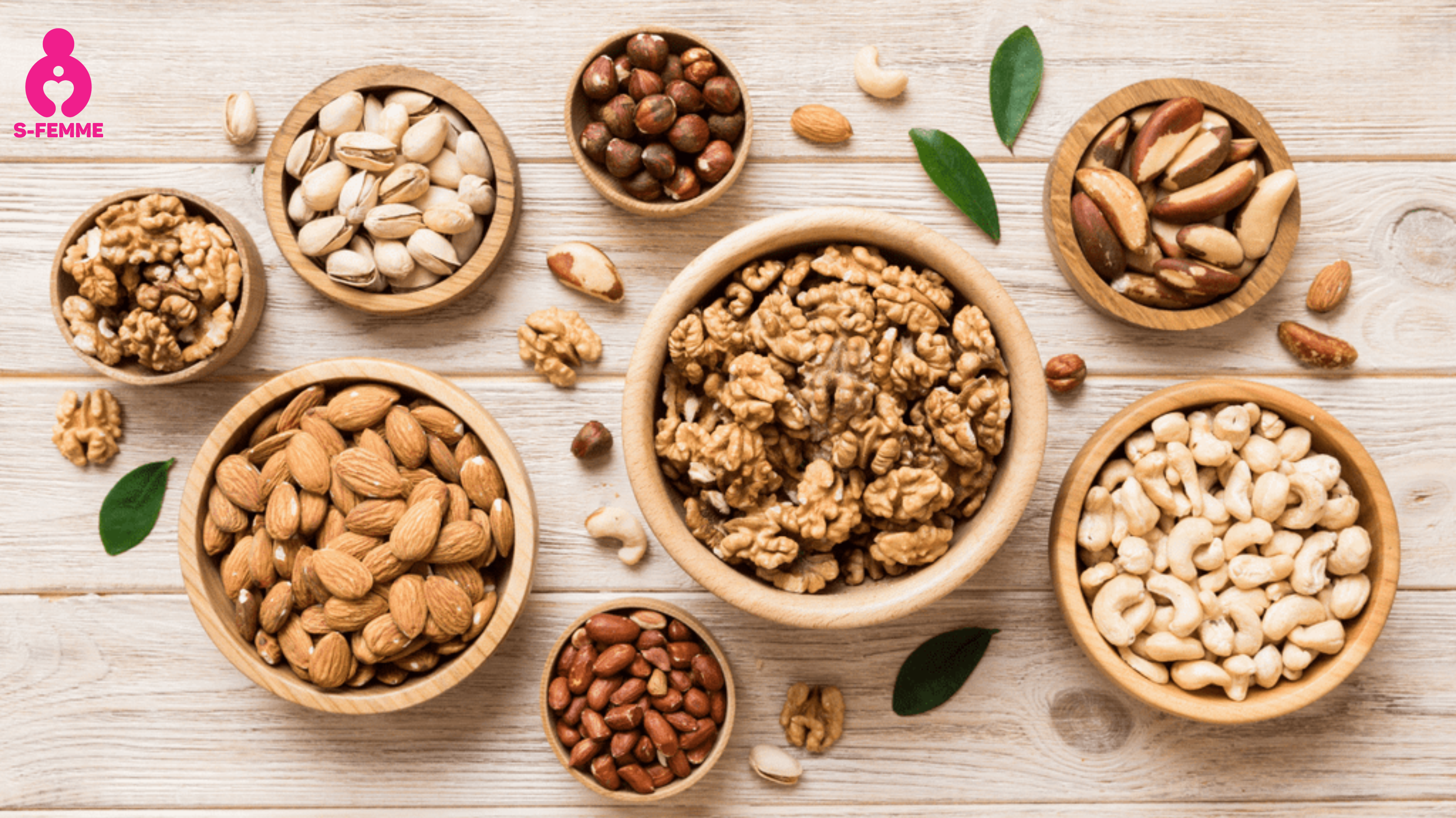Các loại hạt (hạnh nhân, óc chó) – nguồn vitamin E tự nhiên