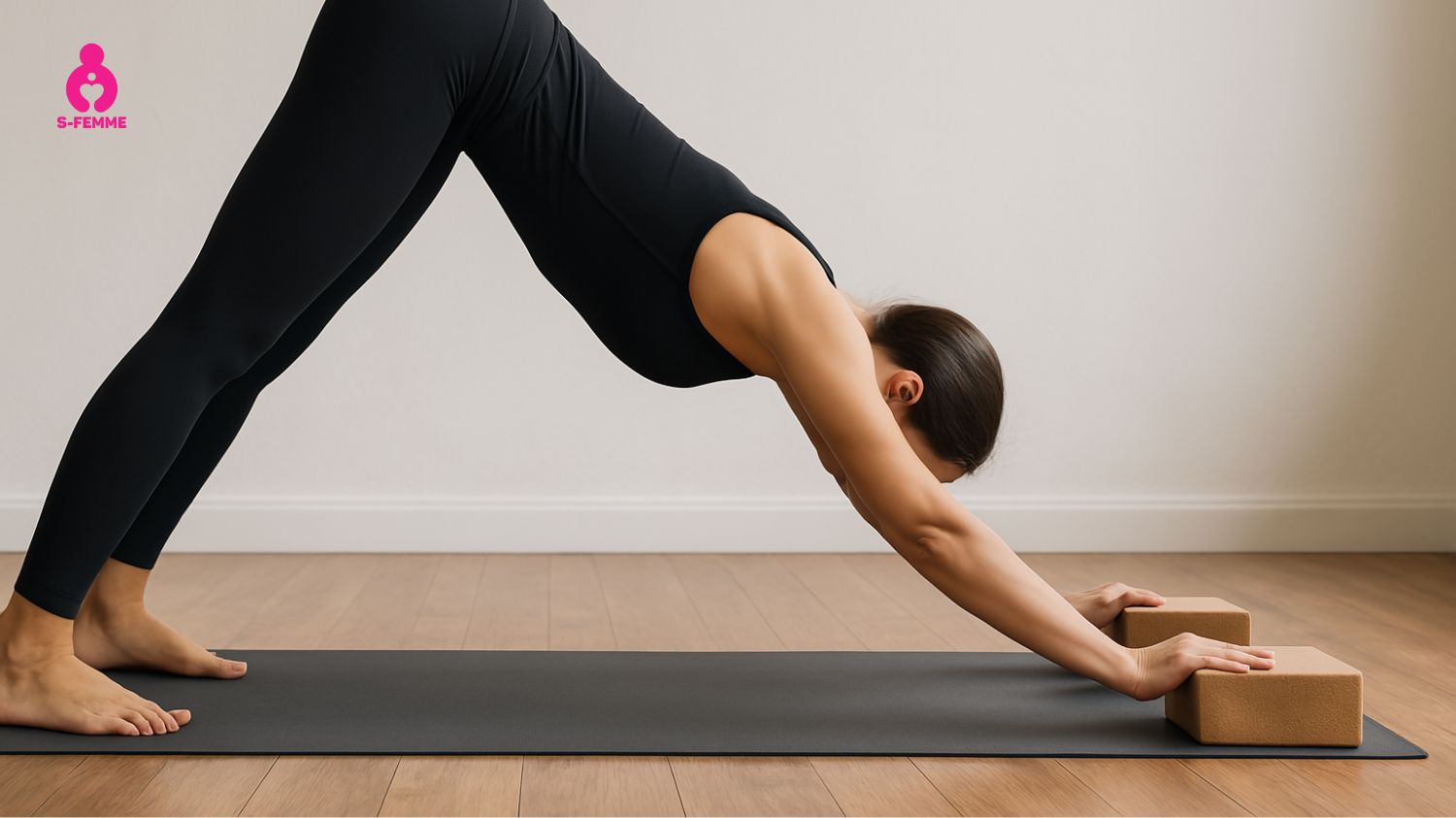Chó úp mặt là một trong những bài tập yoga cân bằng nội tiết tố nữ
